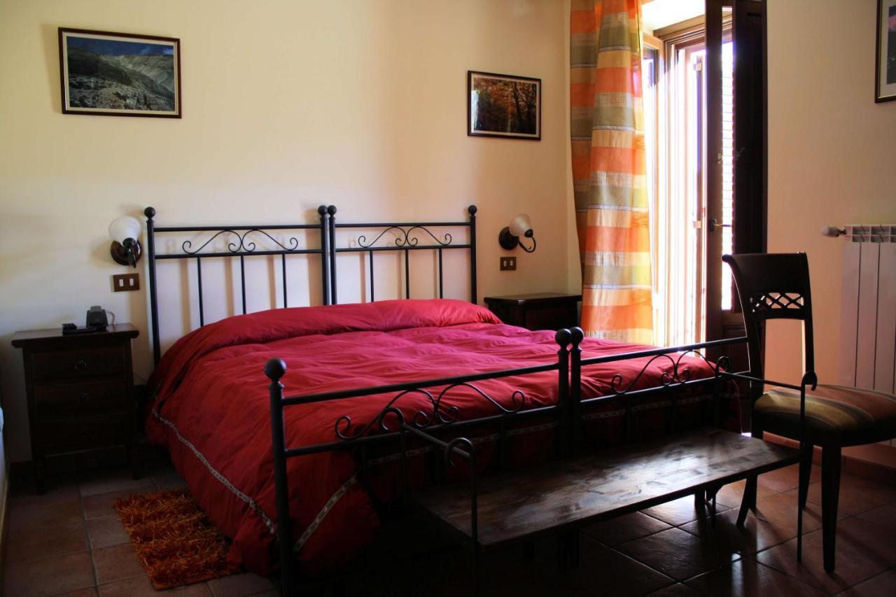 Locanda Del Barone Caramanico Terme Room photo
