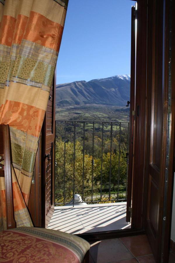 Locanda Del Barone Caramanico Terme Room photo