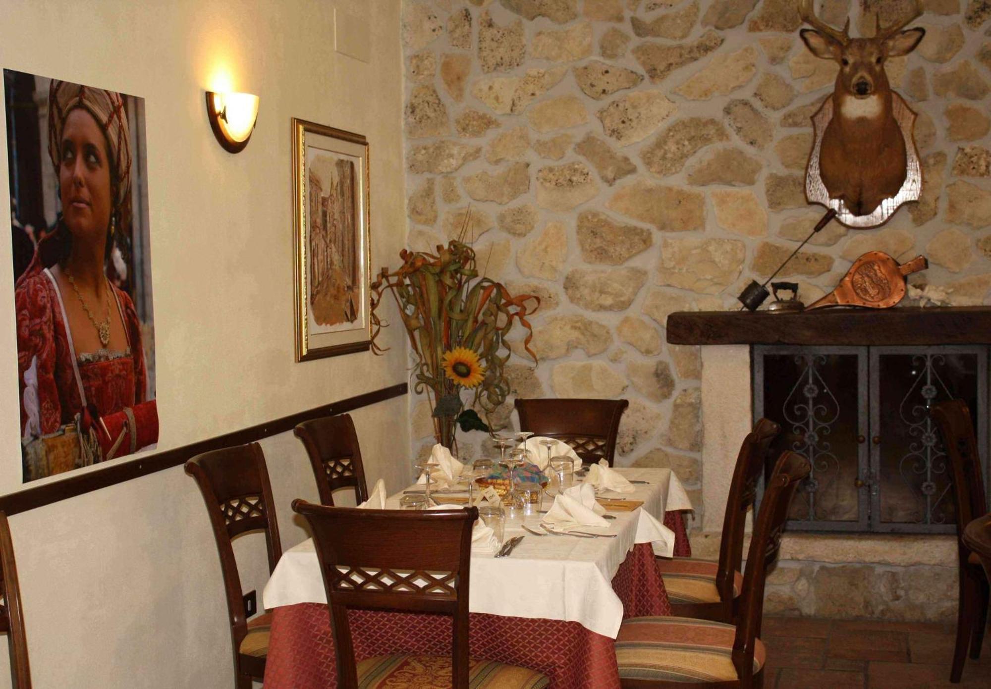Locanda Del Barone Caramanico Terme Exterior photo
